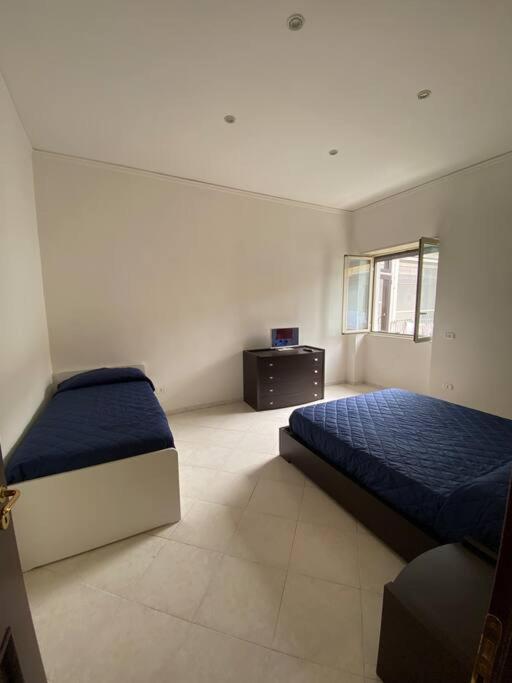 Holiday House Duomo 202 Naples Extérieur photo